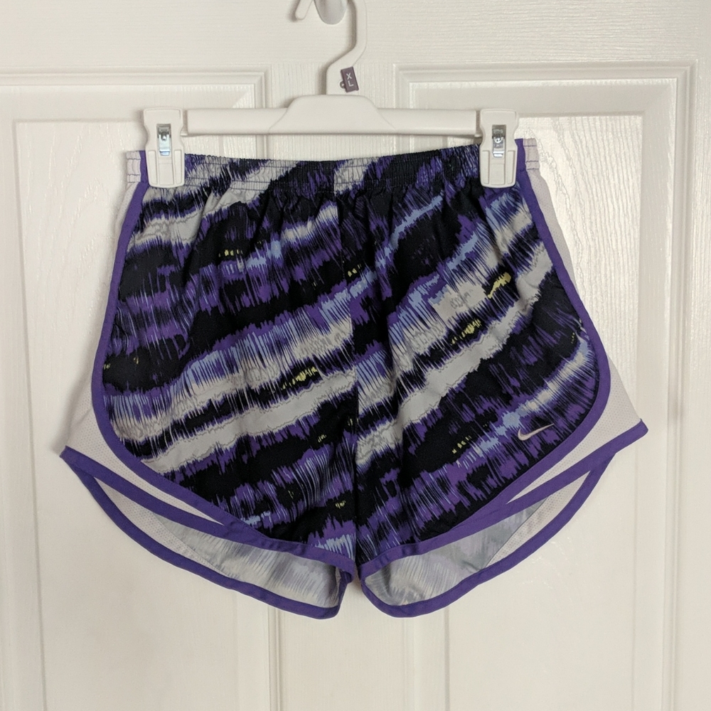 Nike Dri Fit Shorts, Medium